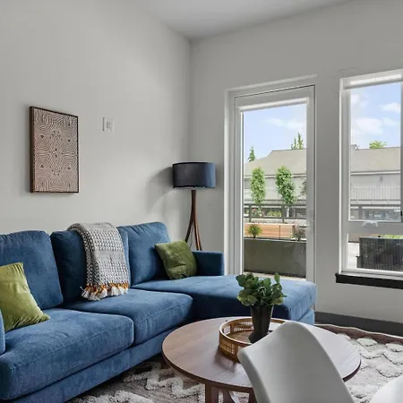 Kirkland 1Br W Wd Nr Groceries Shopping Sea-685 Apartment